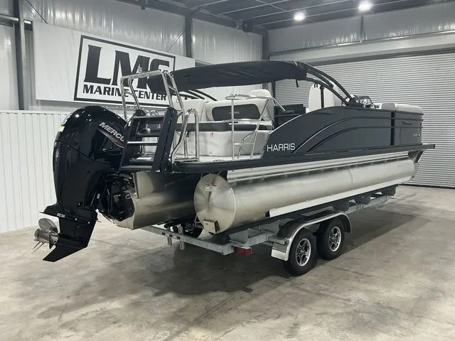 Slide: The Image of Harris Cruiser 230 SLDH 2026 - 13