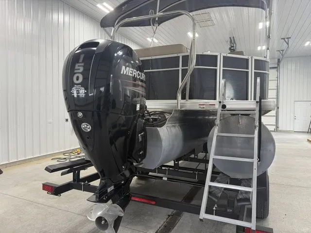 Slide: The Image of Godfrey Sweetwater Series 2486 2016 - 4