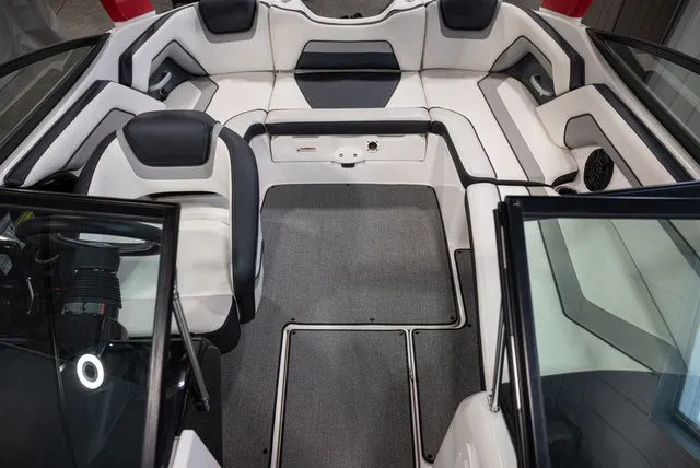 Slide: The Image of Yamaha AR195 2018 - 11