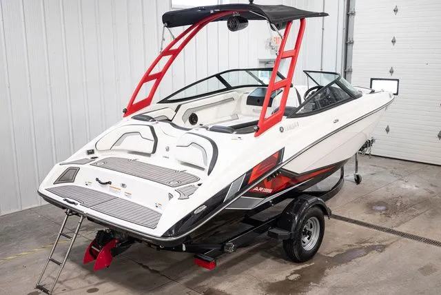 Slide: The Image of Yamaha AR195 2018 - 3