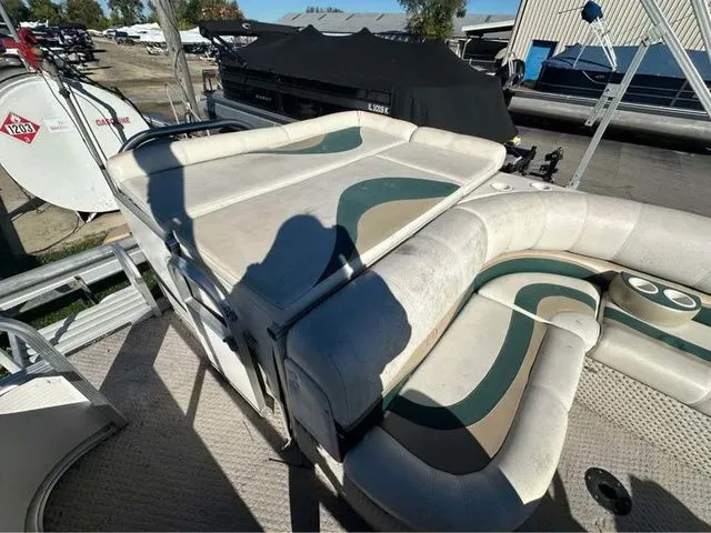 Slide: The Image of Avalon 22 WINDJAMMER 2010 - 11