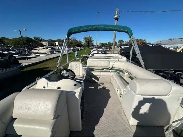 Slide: The Image of Avalon 22 WINDJAMMER 2010 - 4