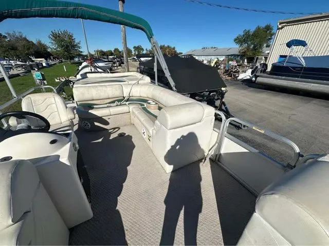 Slide: The Image of Avalon 22 WINDJAMMER 2010 - 9