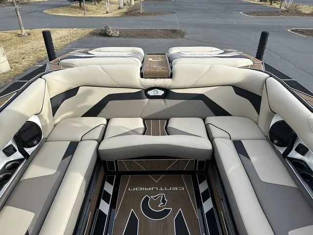 Slide: The Image of Centurion Ri245 2026 - 30