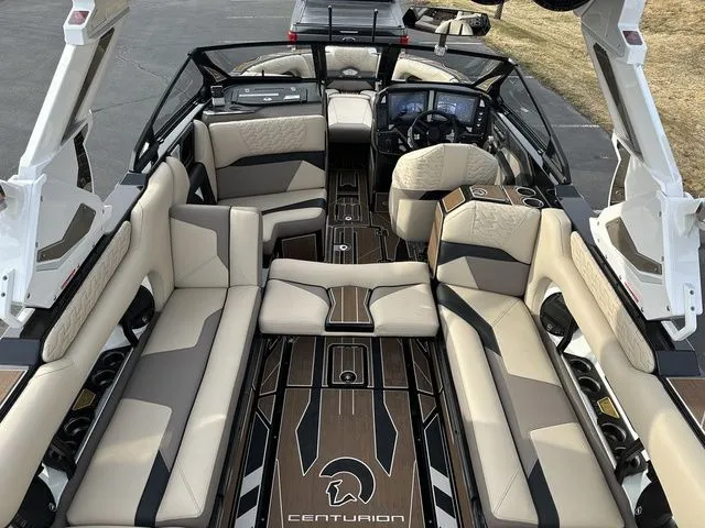 Slide: The Image of Centurion Ri245 2026 - 39