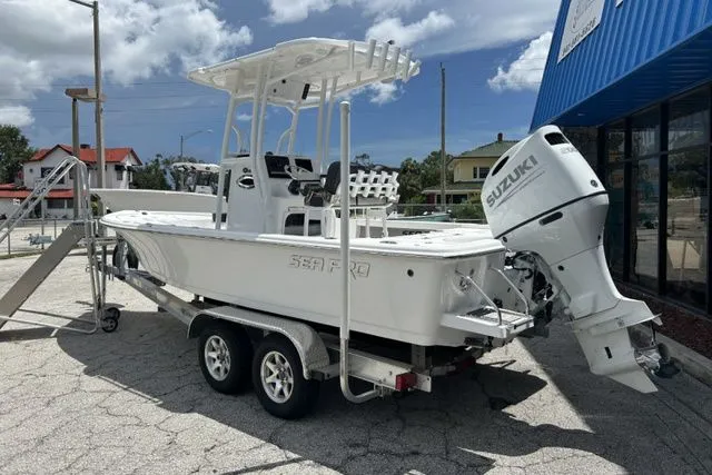 The Image of Sea Pro 230 DLX BAY 2025 - 1