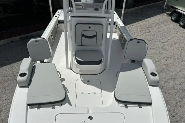 Slide: The Image of Sea Pro 230 DLX BAY 2025 - 3