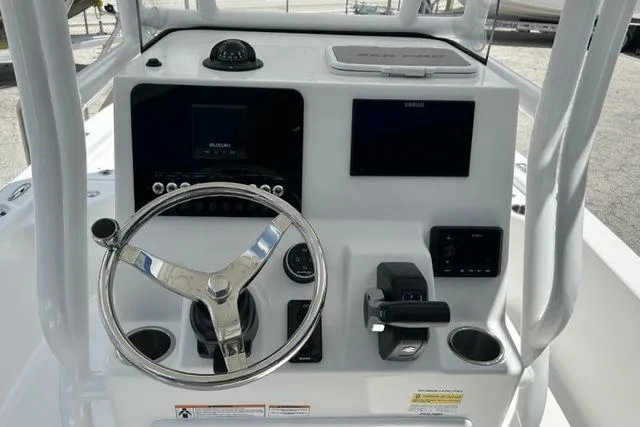 Slide: The Image of Sea Pro 230 DLX BAY 2025 - 5
