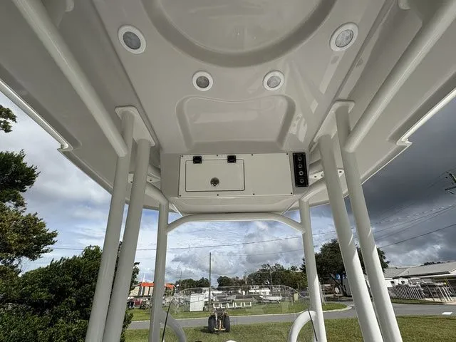 Slide: The Image of Sea Pro 230 DLX BAY 2026 - 17