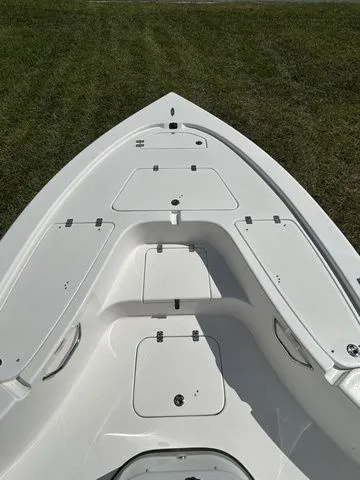 Slide: The Image of Sea Pro 230 DLX BAY 2026 - 24