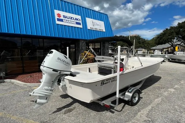 Slide: The Image of Carolina E 21 DLX CC 2025 - 4