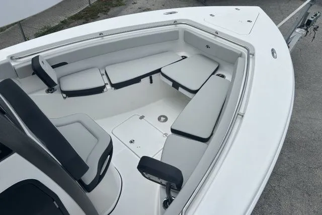 Slide: The Image of Sea Pro 262 Sport 2026 - 13