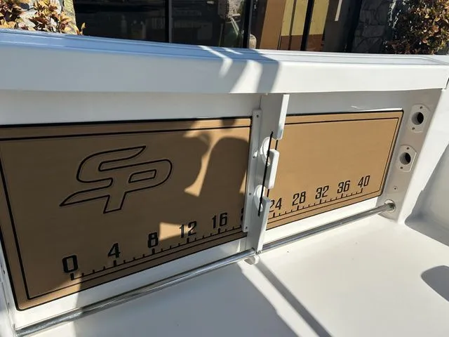 Slide: The Image of Sea Pro 222 Center Console 2025 - 10