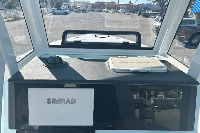 Slide: The Image of Sea Pro 242 DLX DEEP-V 2025 - 20