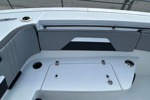 Slide: The Image of Sea Pro 292 Offshore 2025 - 16