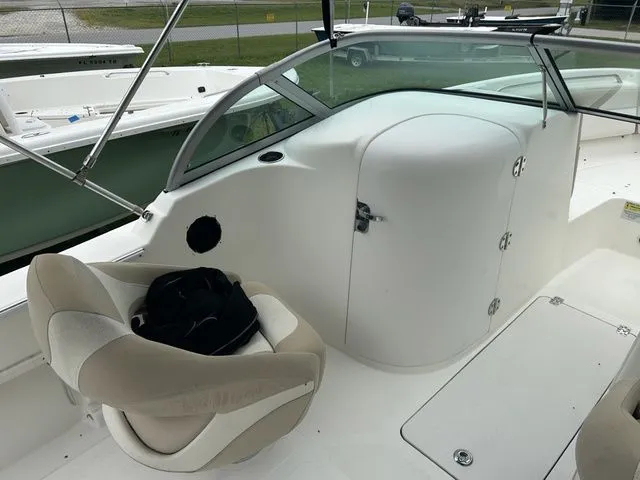 Slide: The Image of NauticStar 2000 X DC 2015 - 7