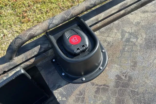 Slide: The Image of Excel 1860 Viper F4 2025 - 12