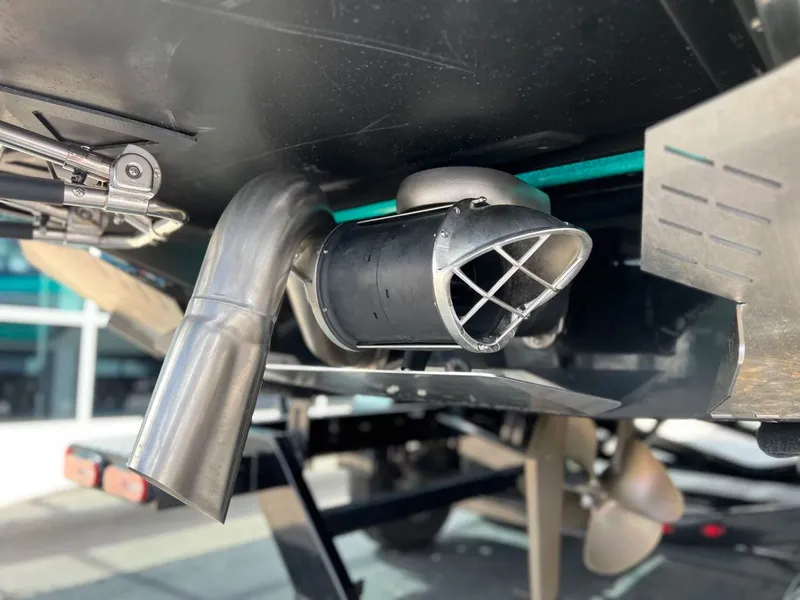 Slide: The Image of Tigé 24RZX 2023 - 12