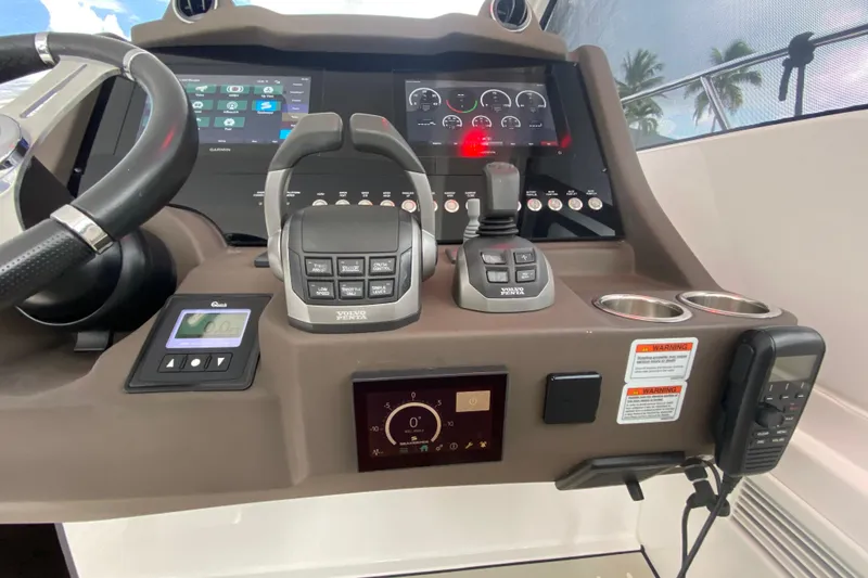 Slide: The Image of Control panel of 2021 Azimut Atlantis 45 yacht with advanced navigation systems. - 32