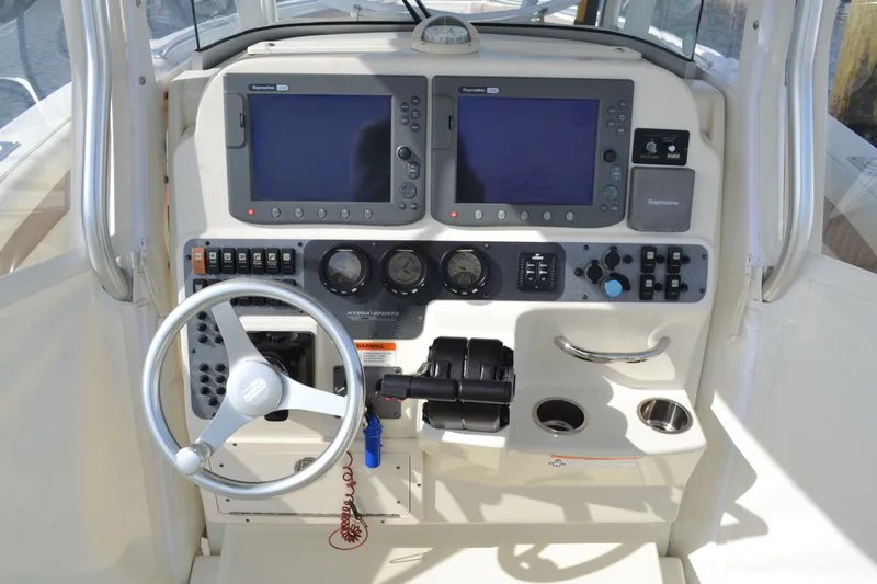 Slide: The Image of Hydra-Sports 2900 Vector CC 2007 - 17