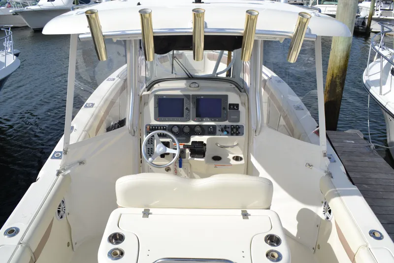 Slide: The Image of Hydra-Sports 2900 Vector CC 2007 - 18