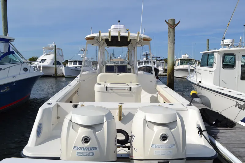 Slide: The Image of Hydra-Sports 2900 Vector CC 2007 - 19