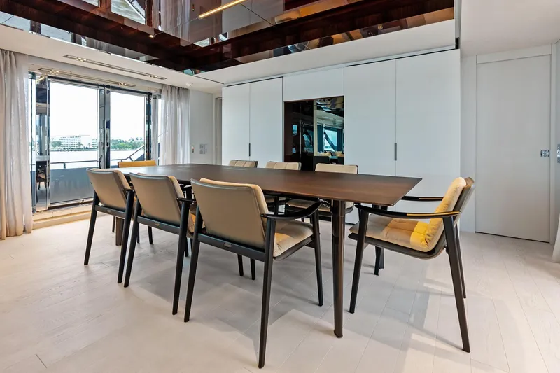 Slide: The Image of Riva 110' Dolcevita 2023 - 27