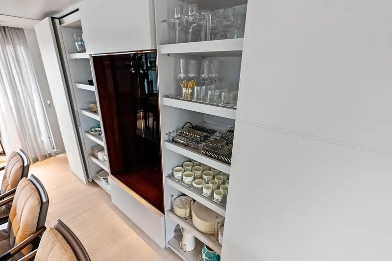 Slide: The Image of Riva 110' Dolcevita 2023 - 28