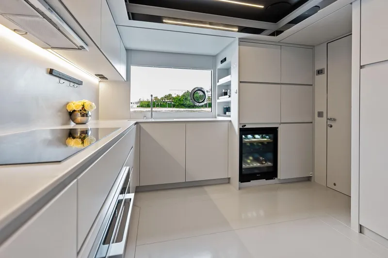 Slide: The Image of Riva 110' Dolcevita 2023 - 33