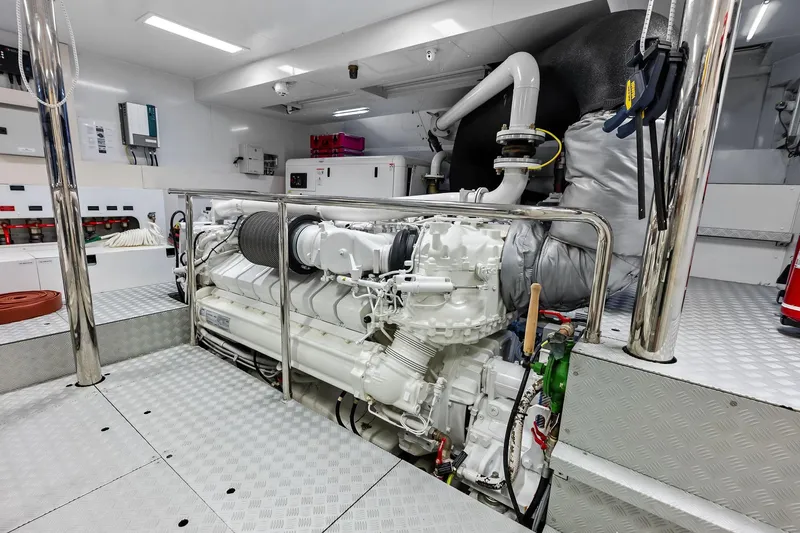 Slide: The Image of Riva 110' Dolcevita 2023 - 51