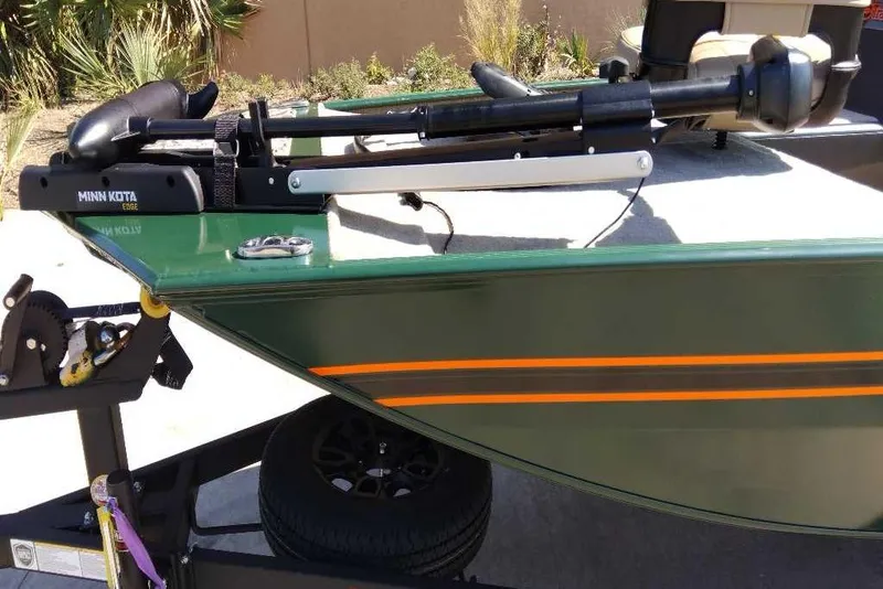 Slide: The Image of 2026 Tracker Bass Tracker Classic Limited boat with Minn Kota Edge trolling motor. - 3