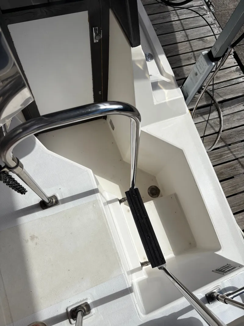 Slide: The Image of Bayliner 3450 TCM 1987 - 11