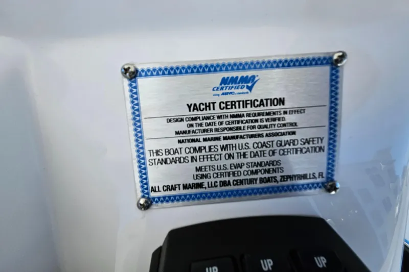 Slide: The Image of Century 2900 Center Console 2022 - 50