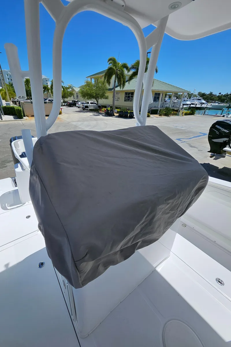 Slide: The Image of Century 2900 Center Console 2022 - 53