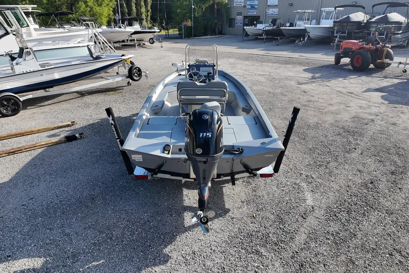 Slide: The Image of Boat dealership showcasing 2026 Express H20B model with 115 horsepower engine. - 5