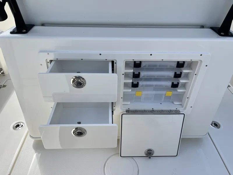 Slide: The Image of Cobia 245 Center Console 2026 - 14