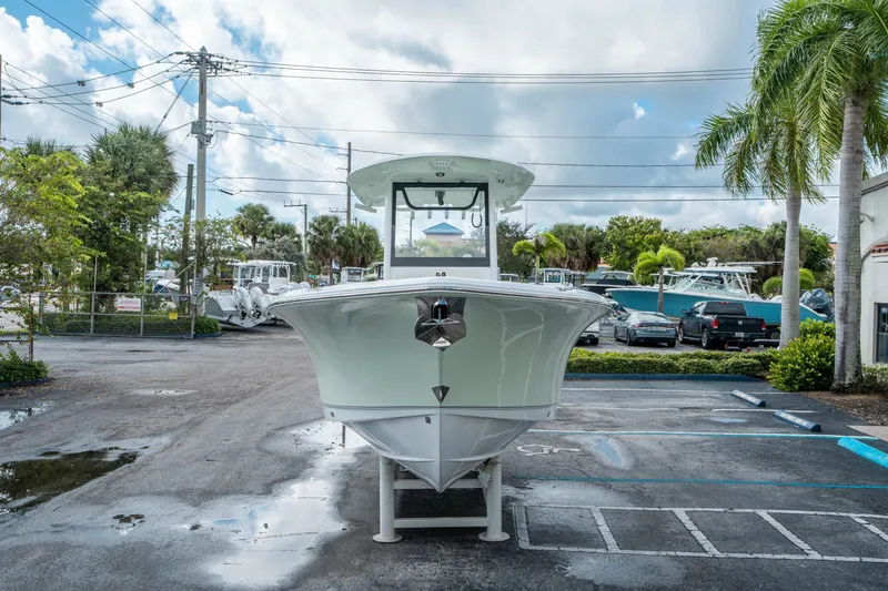 Slide: The Image of Sea Hunt Ultra 265 SE 2026 - 7