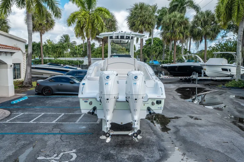 Slide: The Image of Sea Hunt Ultra 265 SE 2026 - 3