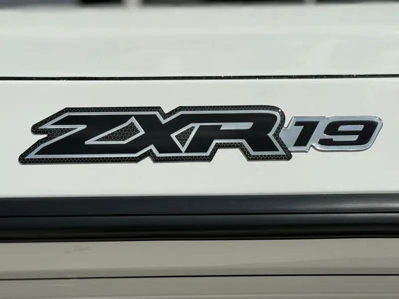 Slide: The Image of Skeeter ZXR19| 20' 2026 - 4