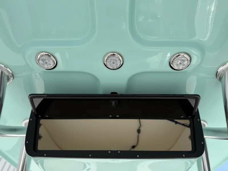 Slide: The Image of Pioneer 220 Bay Sport 2026 - 12