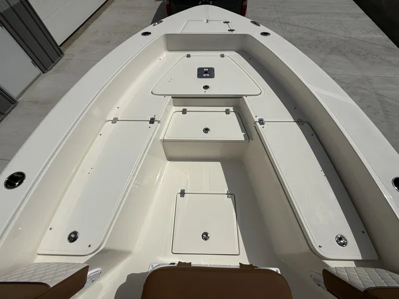 Slide: The Image of Pioneer 220 Bay Sport 2026 - 13