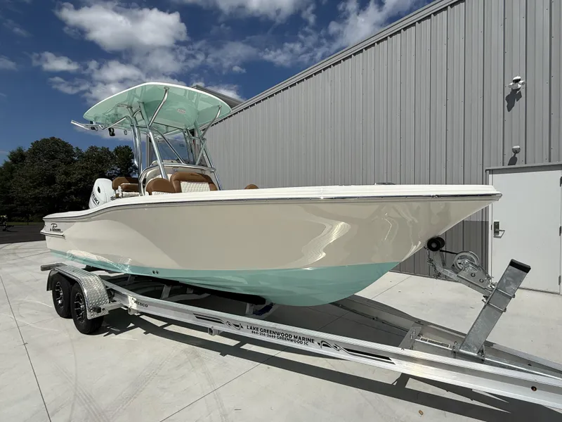 Slide: The Image of Pioneer 220 Bay Sport 2026 - 2