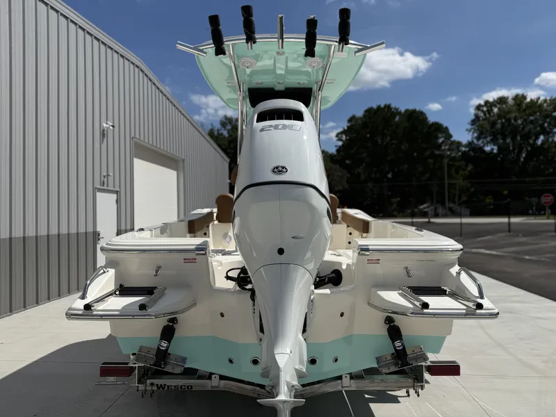 Slide: The Image of Pioneer 220 Bay Sport 2026 - 6