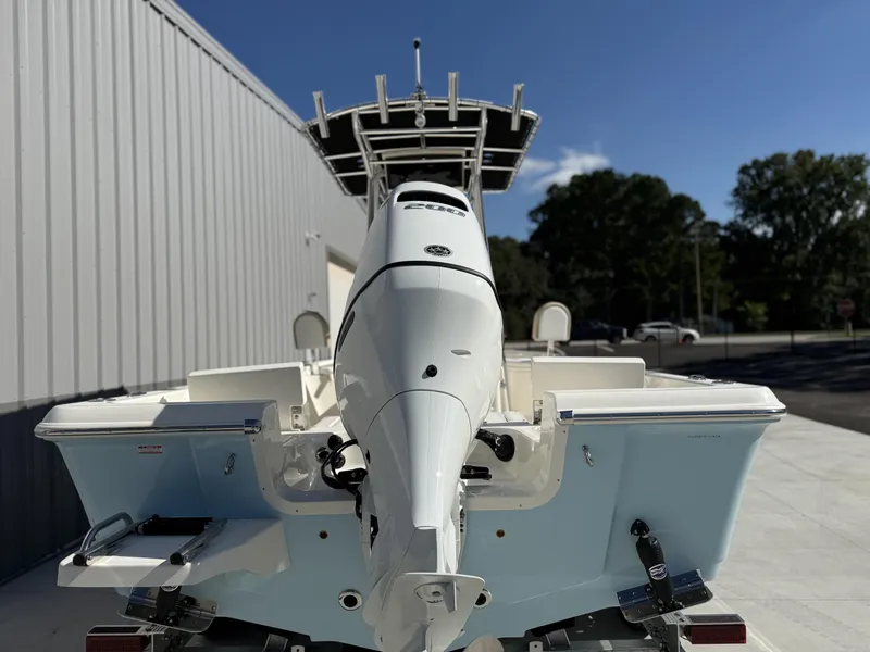 Slide: The Image of Bulls Bay 230 XS 2026 - 5