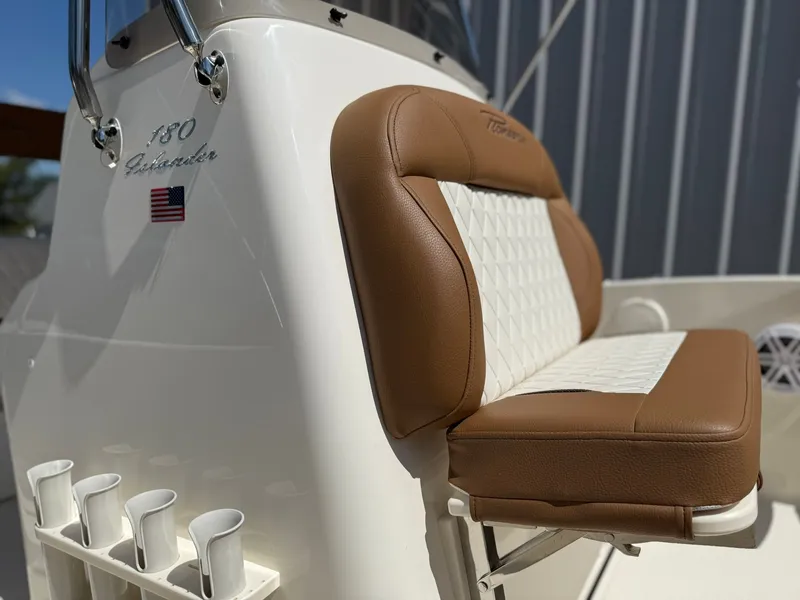 Slide: The Image of Pioneer 180 Islander 2026 - 10