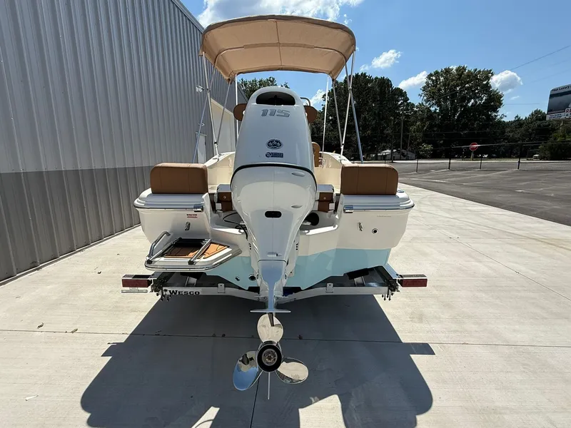 Slide: The Image of Pioneer 180 Islander 2026 - 4