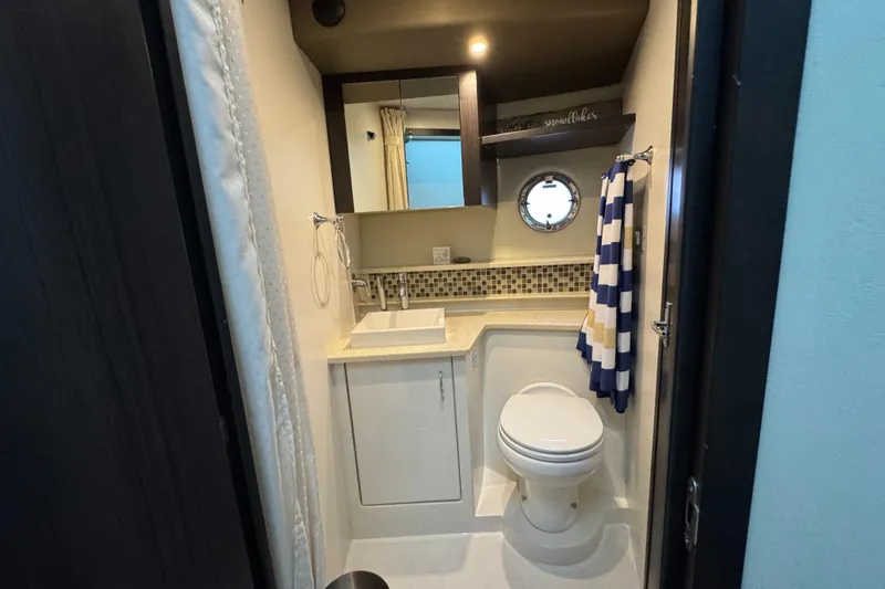 Slide: The Image of Carver Yachts 40 Command Bridge 2014 - 62