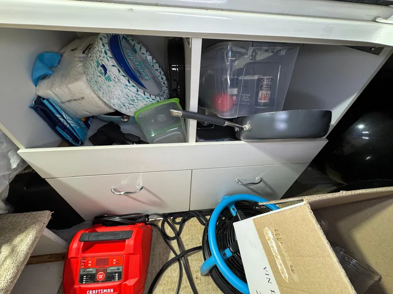 Slide: The Image of Carver Yachts 40 Command Bridge 2014 - 78