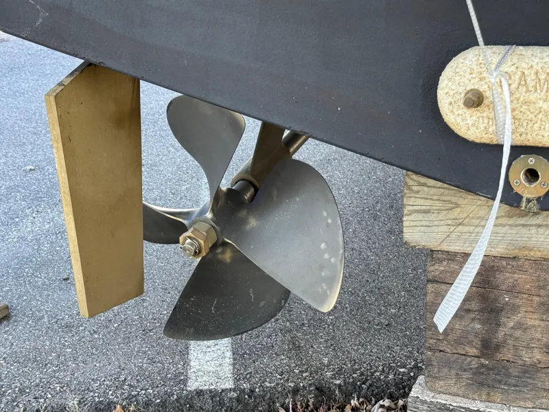 Slide: The Image of Carver Yachts 40 Command Bridge 2014 - 96