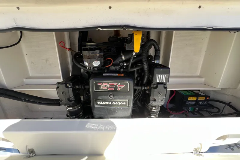 Slide: The Image of Engine compartment of a 1999 Chris-Craft 190 Bowrider with Volvo Penta 4.3GL engine. - 9